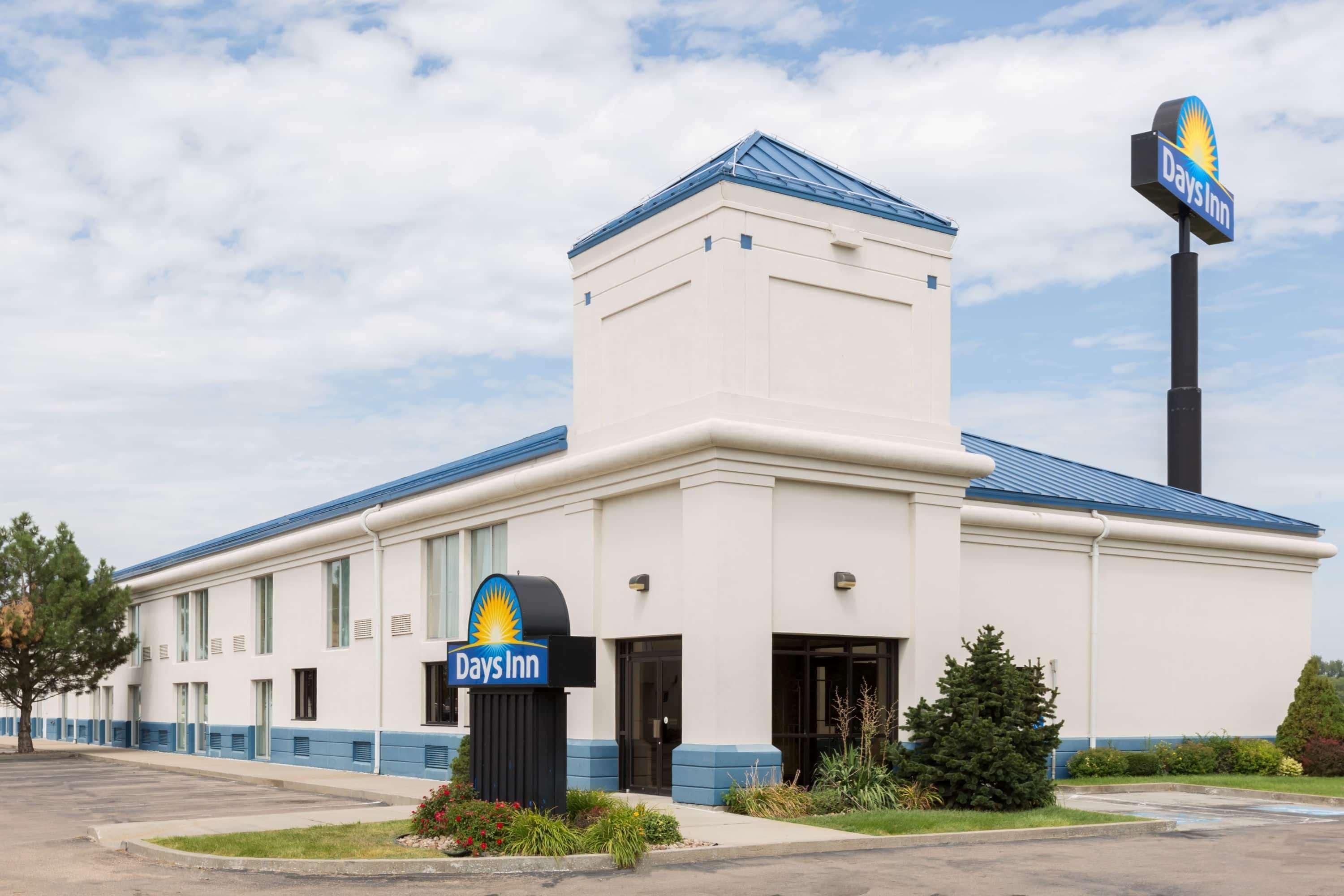 Days Inn By Wyndham Grand Island I-80 Doniphan Exterior photo